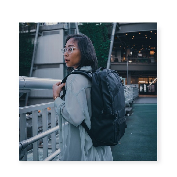 new Rupt ✪ Trex Special Edition Rivin 18L Tech Backpack ✪ Black ✪ Padded Trolley - Picture 12 of 16